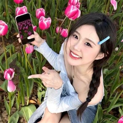 早餐时女歌迷快闪